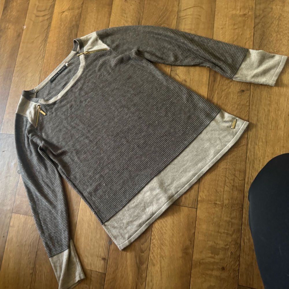 Ivanka Trump Striped Long Sleeve Top with Gold Accents Size Medium